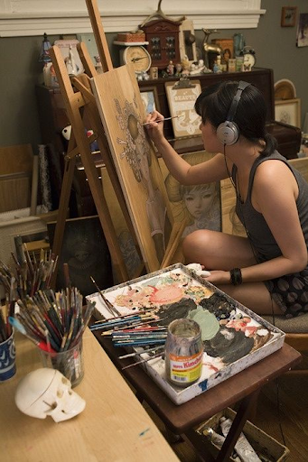 Many people love art but few people will choose to become an artist as their career.