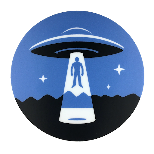 An alien abduction to represent the tragedy that occurs with children. (Freepik)